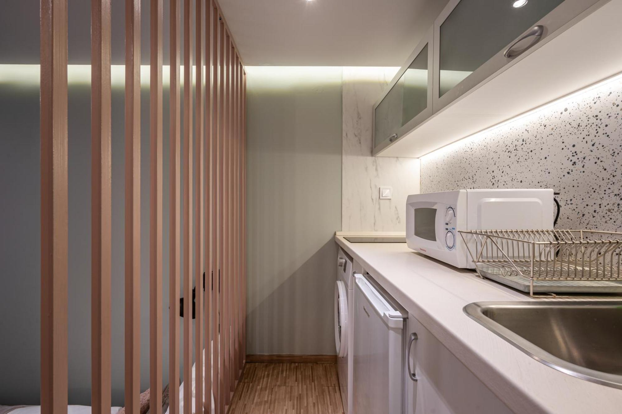 Cozy Little Flat In The City Center 부다페스트 외부 사진